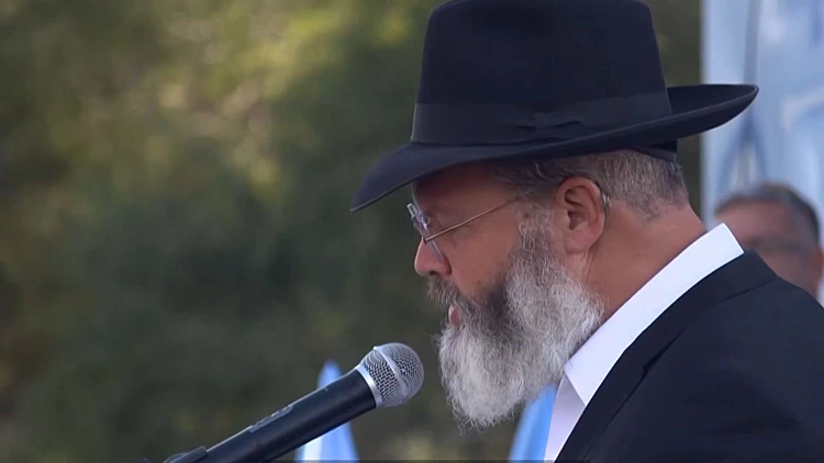 "איש החסד" שמנציח את החללים מ-7.10: "התמונות לא עוזבות"