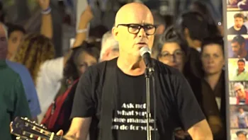 "אני רוצה לחיות בתוך שיר": פרידה מהמוזיקאי והשחקן דן תורן