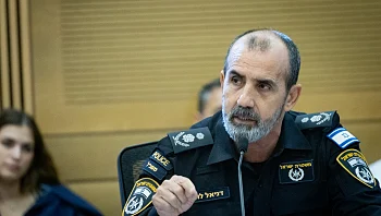 המכתב החריג של המפכ"ל לבר, והלחצים של אנשי רה"מ