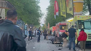אירוע דריסה בקנדה: נהג נכנס במהירות לתוך קהל חוגגים בפסטיבל
